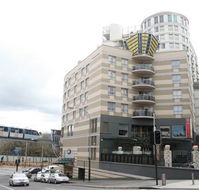 Seasons Darling Harbour - Yamba Accommodation