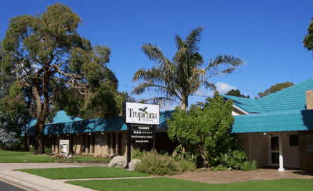 The Tropicana Motor Inn - Yamba Accommodation