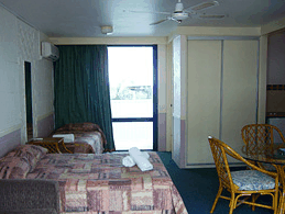 Club Surfers - Yamba Accommodation