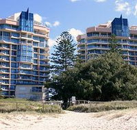 AA Oceana On Broadbeach - Yamba Accommodation