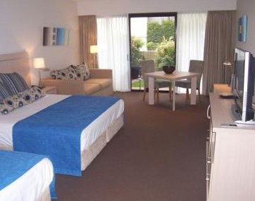Waves Byron Bay - Yamba Accommodation 1