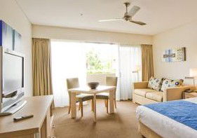 Waves Byron Bay - Yamba Accommodation 3