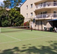Paradise Grove Holiday Apartments - Yamba Accommodation