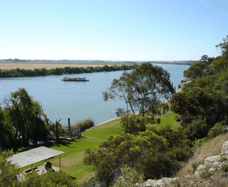 Motel River Bend - Yamba Accommodation 1