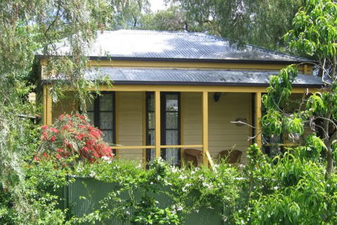Bendigo Cottages - Yamba Accommodation 0
