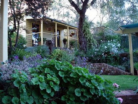 Bendigo Cottages - Yamba Accommodation 2