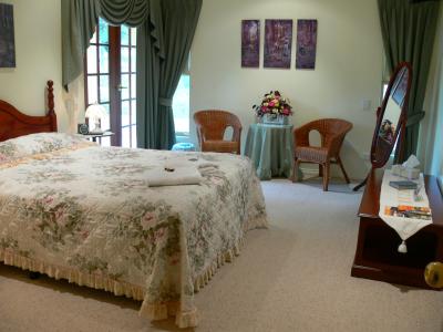 Armadale Cottage B And B - Yamba Accommodation 2