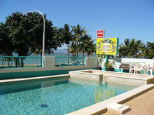 Townsville Seaside Holiday Apartments - Yamba Accommodation 1