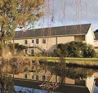 Peel Manor House - Yamba Accommodation