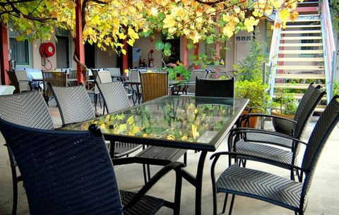 Abernethy Guesthouse - Yamba Accommodation 5