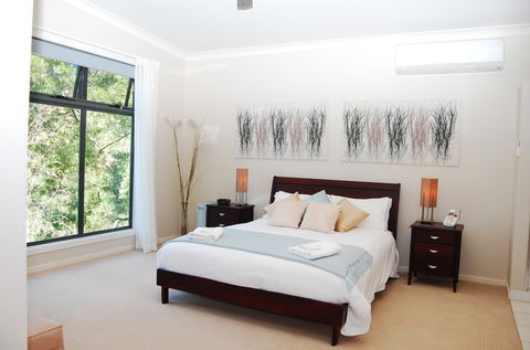 Sketches Mountain Resort - Yamba Accommodation 4