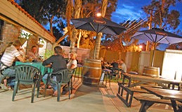 Toddy's Backpackers Resort - Yamba Accommodation 4