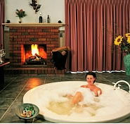 Boronia Peak Villas - Yamba Accommodation