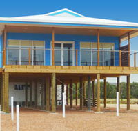 Lincoln View Holiday Home - Yamba Accommodation