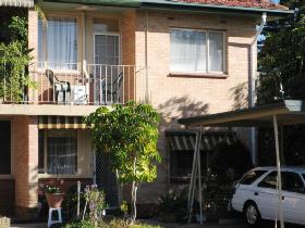 The Broadway - Yamba Accommodation 0