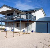 Oysta La Vista - Yamba Accommodation