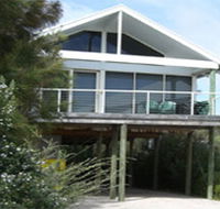 Sheoak Holiday Home - Yamba Accommodation