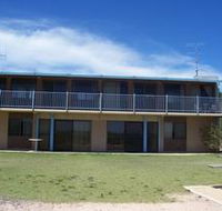 Moonta Bay Beach Villas - Yamba Accommodation