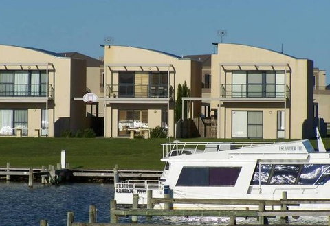 Villa Hindmarsh - Yamba Accommodation 5