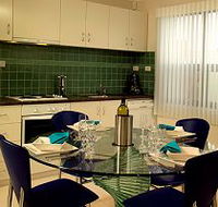 The Charles Robbins - Yamba Accommodation