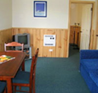 Driftwood Strahan Villas - Yamba Accommodation