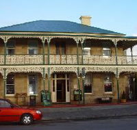 Richmond Arms Hotel - The - Yamba Accommodation