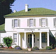 Fitzpatricks Inn - Yamba Accommodation