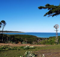 Three Hummock Island - Yamba Accommodation