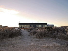 Little Pine Shack - Yamba Accommodation 0