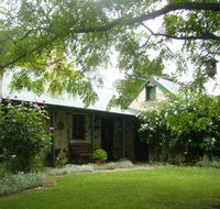 Laurel Cottage - Yamba Accommodation