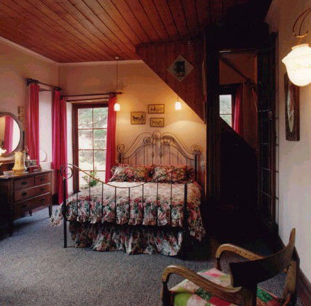 Waverley Cottage - Yamba Accommodation 1