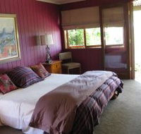 French Cottage and Loft - Yamba Accommodation