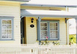 Rose Cottage Bed & Breakfast - Yamba Accommodation 0