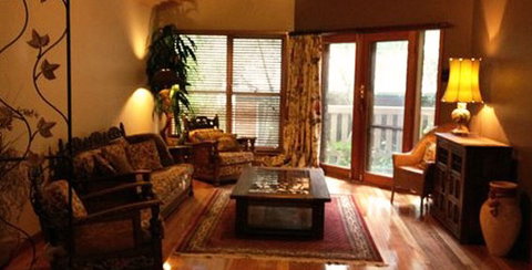 Old England Accommodation - Yamba Accommodation 3