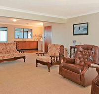 Booragul Beach House - Yamba Accommodation