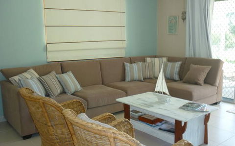 By The Bay - Yamba Accommodation 5