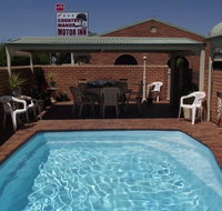 Country Manor Motor Inn - Yamba Accommodation