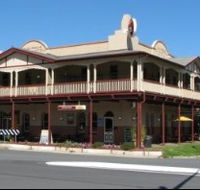 The Royal Hotel Adelong