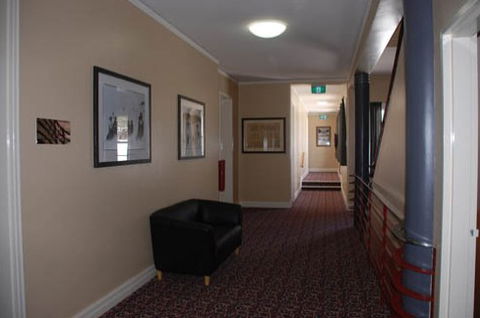 Alpine Hotel - Yamba Accommodation 0