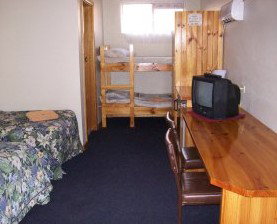 Cooma Country Club Motor Inn - Yamba Accommodation 2
