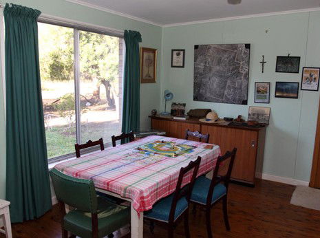 Ramsay Retro Farmstay - Yamba Accommodation 0