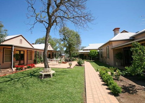 Sweet Briar Bed And Breakfast And Cottages - Yamba Accommodation 1