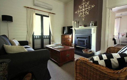 Annie's Folly Boutique Accommodation - Yamba Accommodation 2