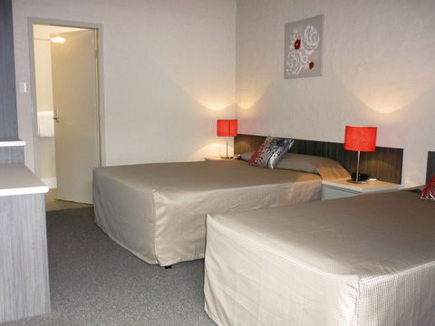 Everton Park Hotel - Yamba Accommodation 1