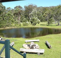 Possums Hollow and Hooters Hut - Yamba Accommodation