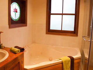 Homewood Cottages - Yamba Accommodation 3