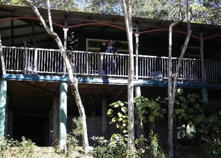 Cloudlake Mountain Retreat - Yamba Accommodation 4