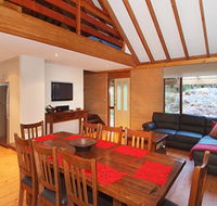 Woodstone Cottages - Yamba Accommodation
