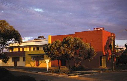 The Railway Motel - Yamba Accommodation 2