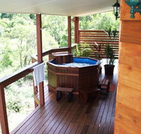 Ravensbourne Escape Holiday Cottages - Yamba Accommodation